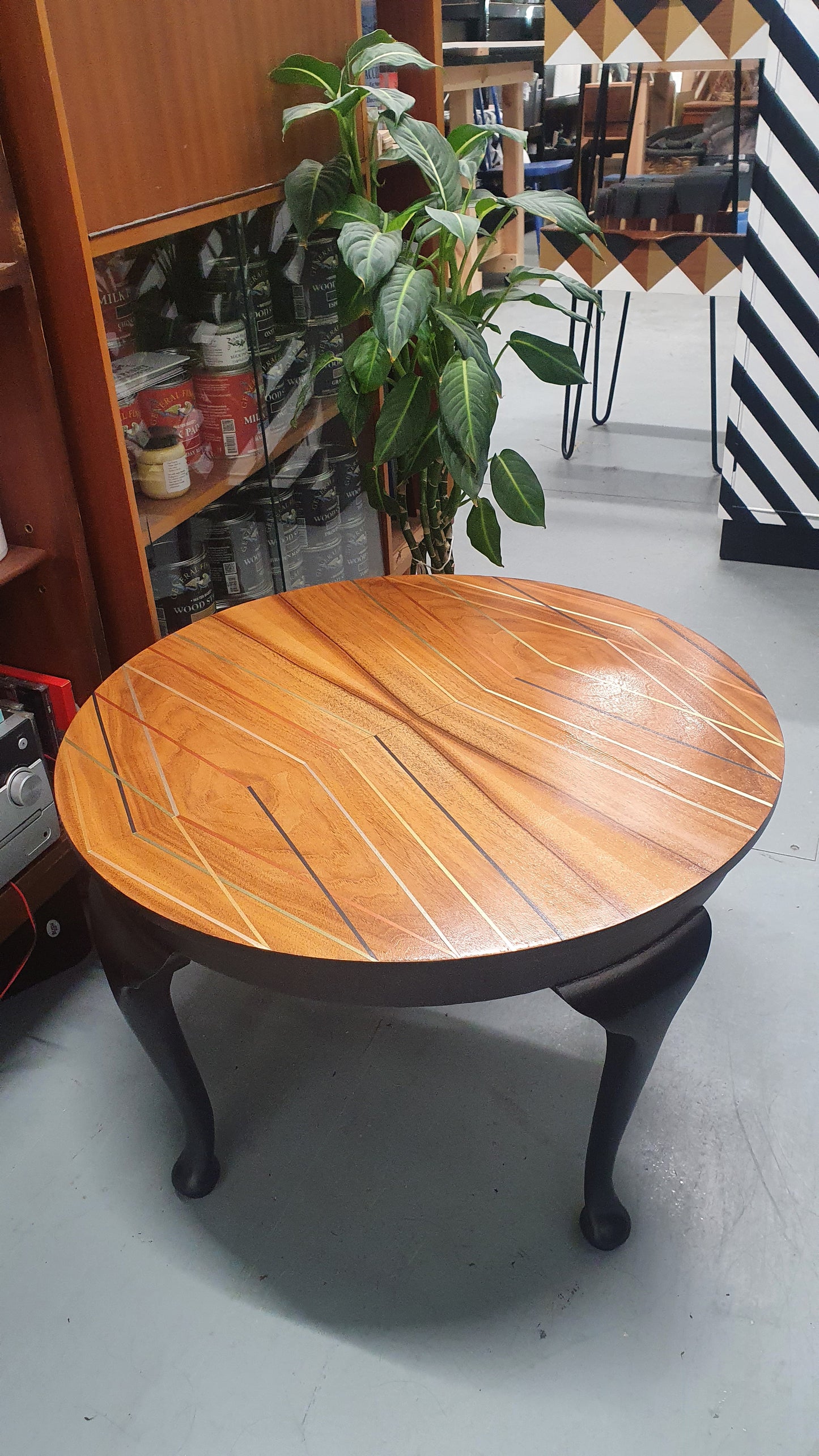 FURNITURE UPCYCLING: Learn to Restore & Restyle Vintage Wood
