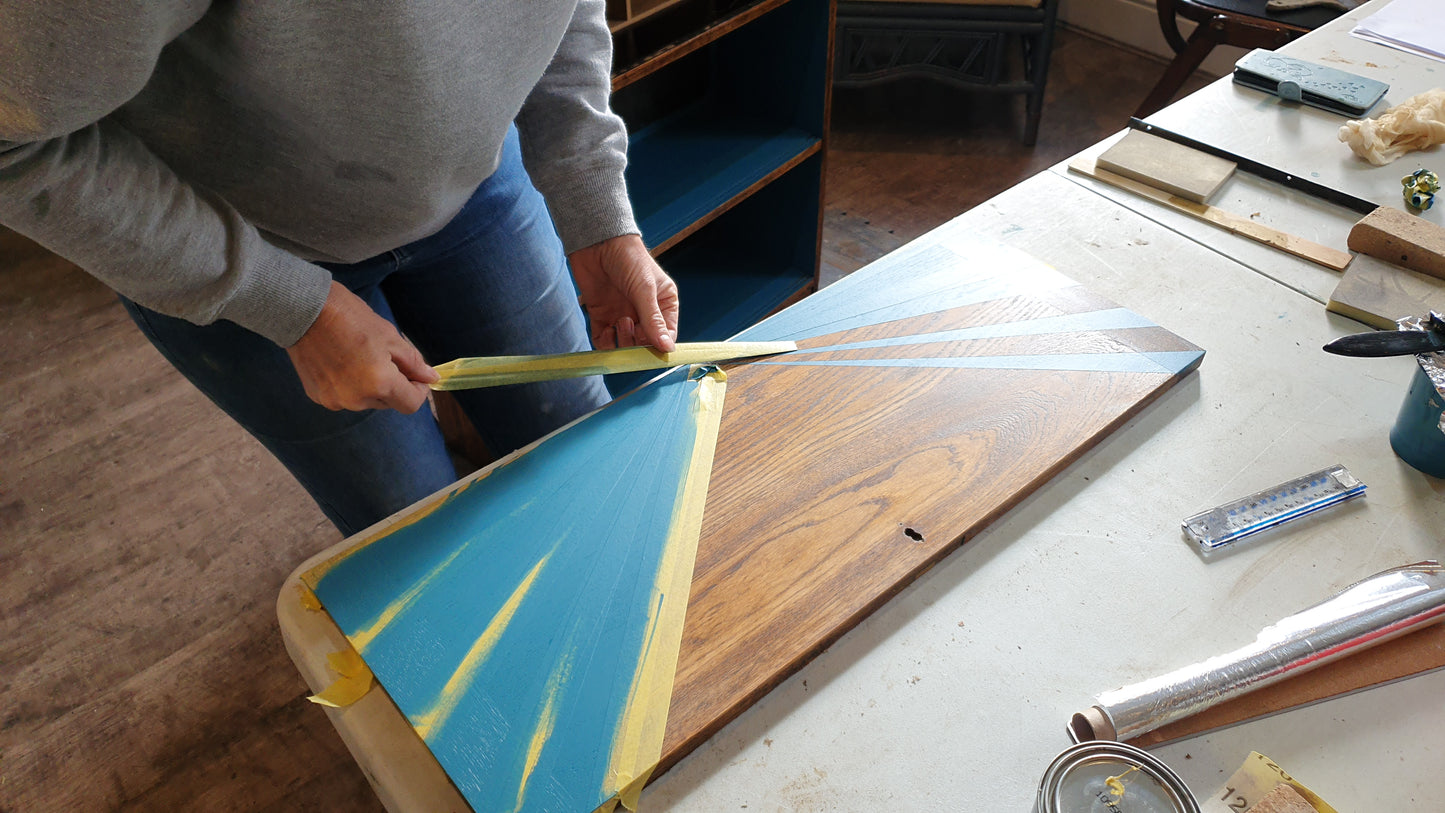 FURNITURE UPCYCLING: Learn to Restore & Restyle Vintage Wood