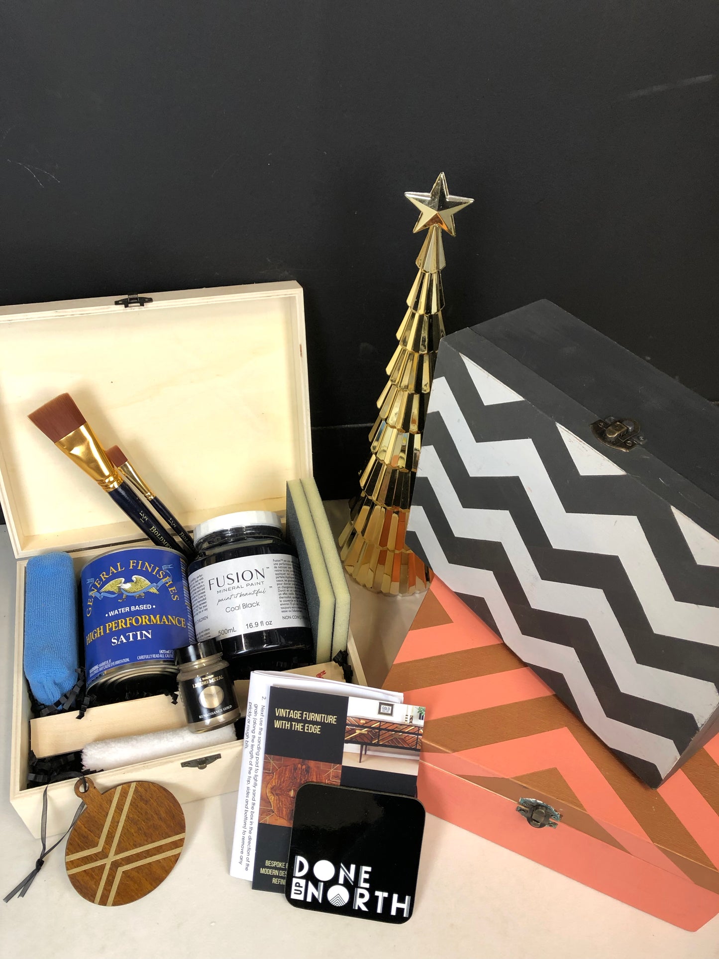 Deluxe Painting gift box featuring Fusion Mineral Paint & General Finishes