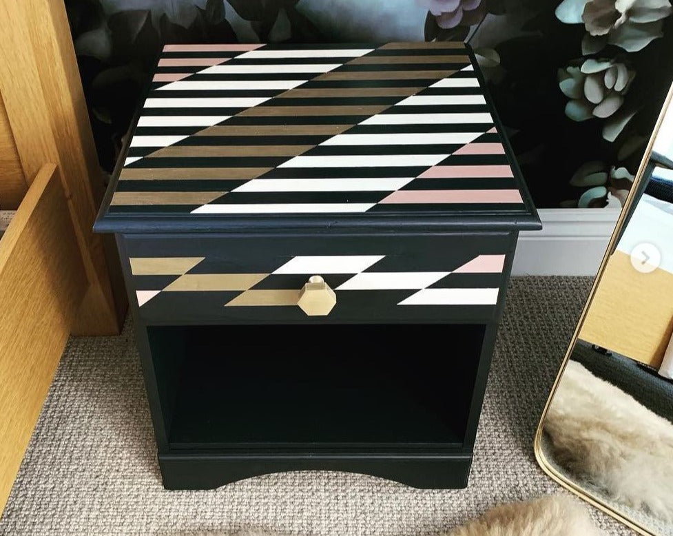 ONE DAY WORKSHOP: Learn Furniture Painting & Design (Class 1)
