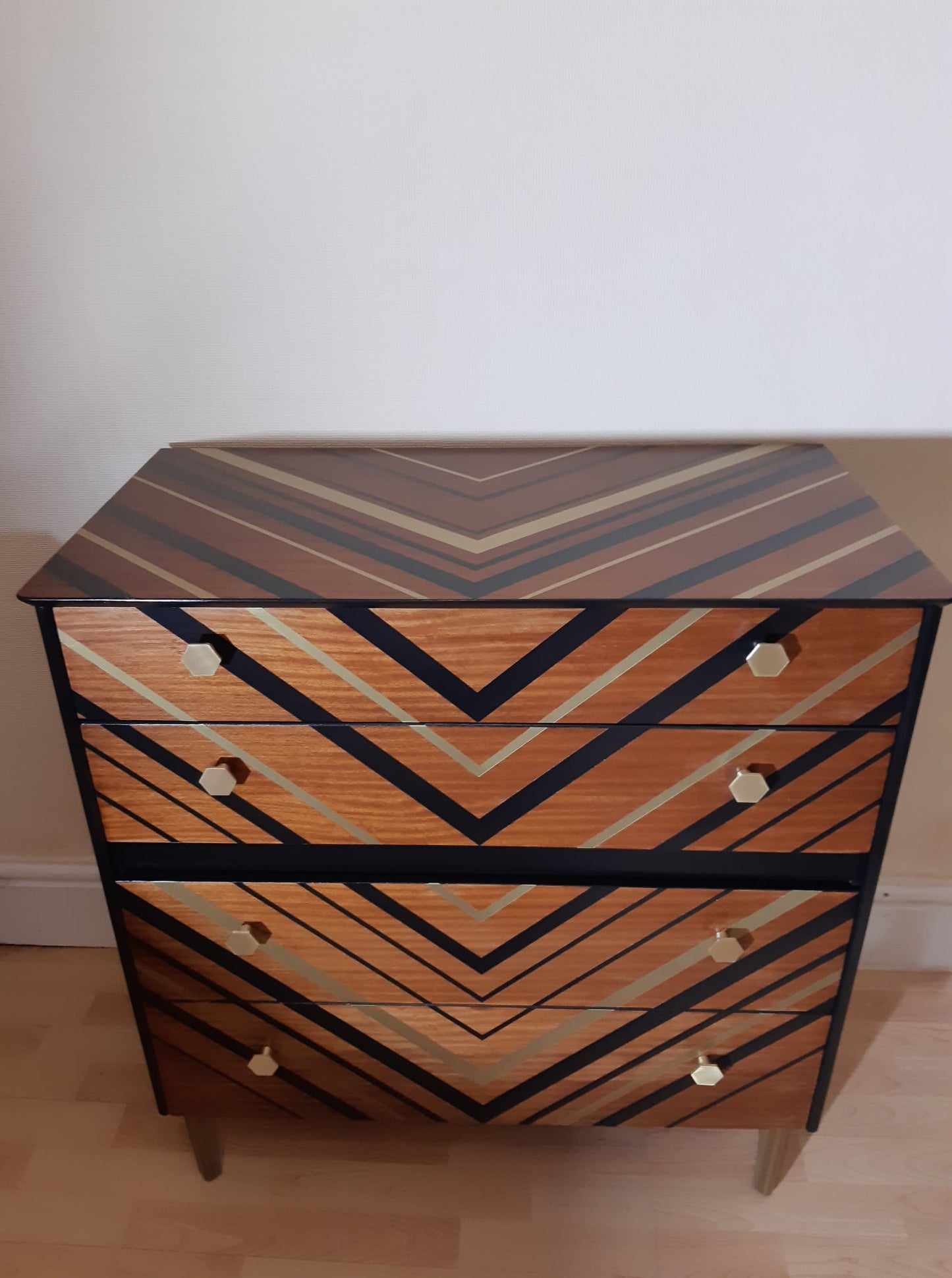 ONLINE COURSE: Cutting Edge Furniture Upcycling with Done up North