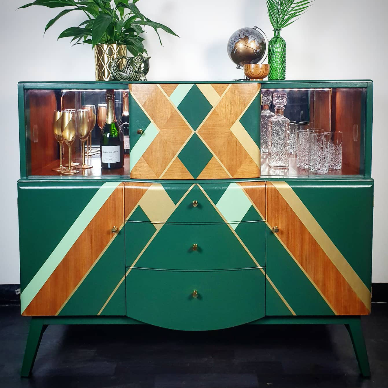 ONLINE CLASS: Lighting for Furniture